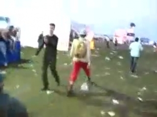 dude on lsd at global gathering