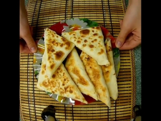 lavash with cheese