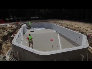 how do they build a pool.