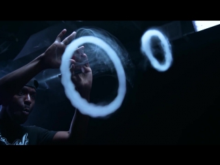 the coolest vaper blows incredible smoke rings